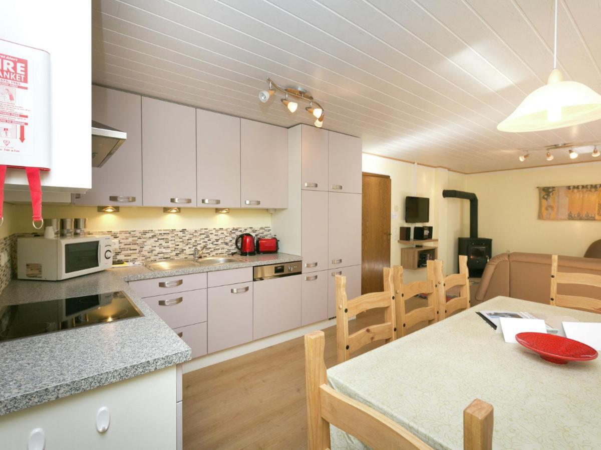 Apartment In Salzburgerland Near The Ski Area Viehhofen Esterno foto